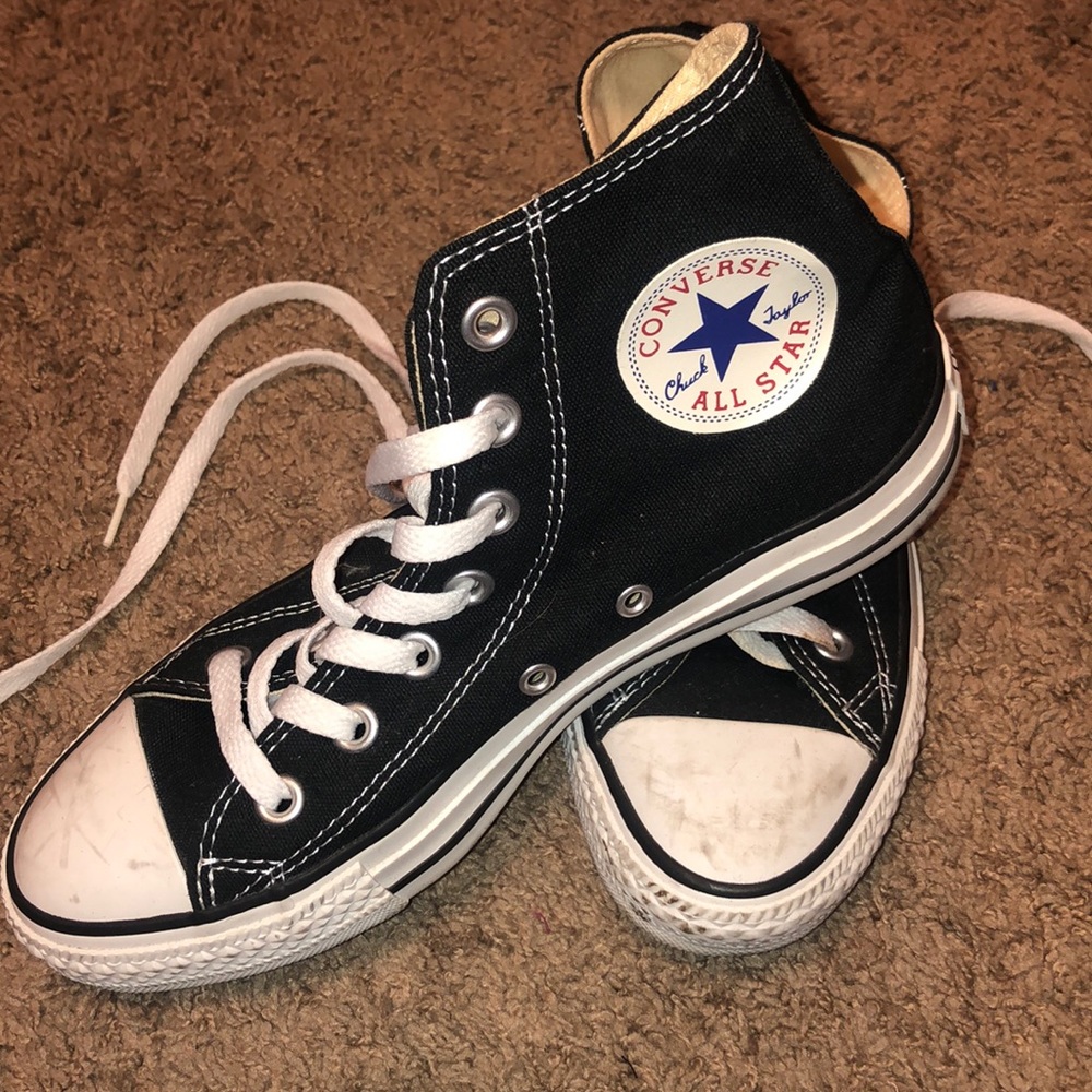 Barely worn high top converse!